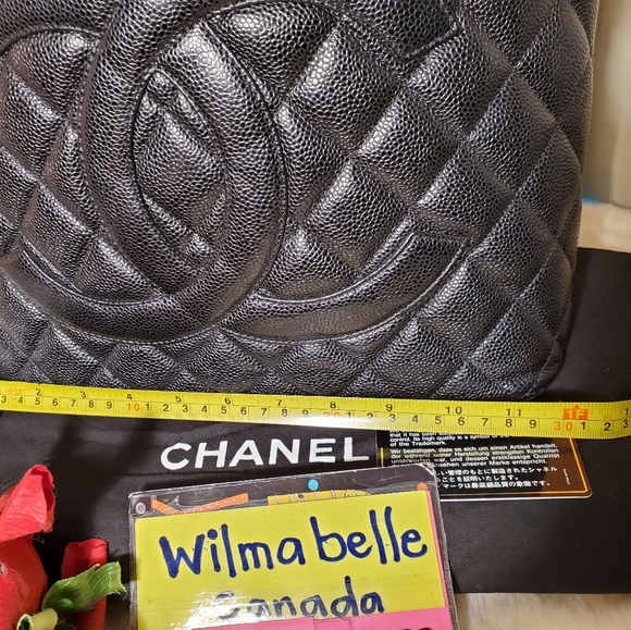 Authentic chanel medallion caviar - Picture 9 of 15